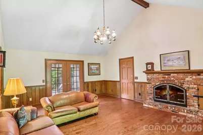104 Finley Street, Hendersonville, NC 28739 - Photo 10