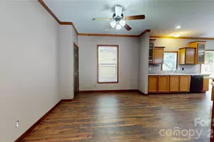 10 Bettys Dr, Waynesville, NC 28786 - Photo 4