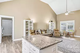 464 Riverwind Dr, Hendersonville, NC 28739 - Photo 10
