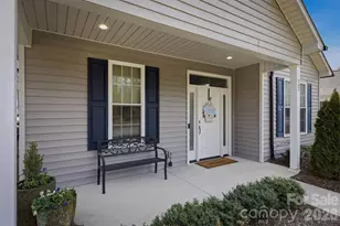 152 Eagles Lndg, Morganton, NC 28655 - Photo 2