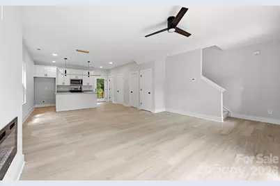 1038 Patton Avenue, Albemarle, NC 28001 - Photo 4