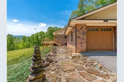 195 Red Bird Road, Spruce Pine, NC 28777 - Photo 4