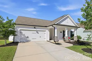 6038 Holland St, Fort Mill, SC 29707 - Photo 4