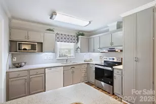 7008 Brookgreen Terrace, Matthews, NC 28104 - Photo 8