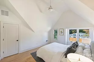 2027 Thurmond Pl, Charlotte, NC 28205 - Photo 12