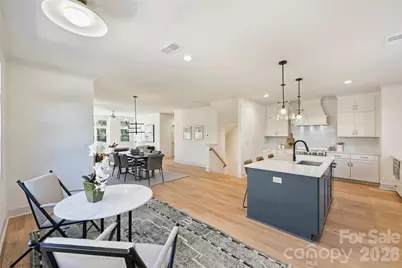2027 Thurmond Place, Charlotte, NC 28205 - Photo 6