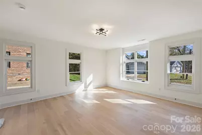 2027 Thurmond Place, Charlotte, NC 28205 - Photo 16