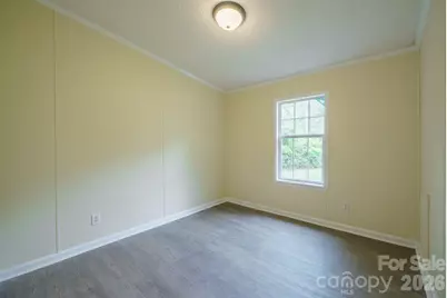 2780 Orangewood Lane, Newton, NC 28658 - Photo 24