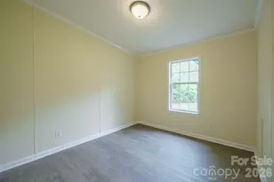 2780 Orangewood Ln, Newton, NC 28658 - Photo 24