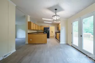 2780 Orangewood Ln, Newton, NC 28658 - Photo 26