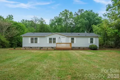2780 Orangewood Lane, Newton, NC 28658 - Photo 2