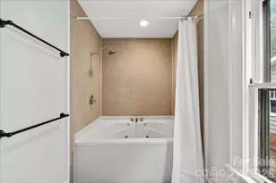 2208 E 5th St, Charlotte, NC 28204 - Photo 8