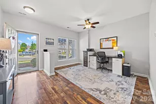 126 Autumn Falls Dr, Lake Wylie, SC 29710 - Photo 4