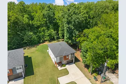 8925 Harrisburg Road, Charlotte, NC 28215 - Photo 2
