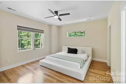 8925 Harrisburg Road, Charlotte, NC 28215 - Photo 18