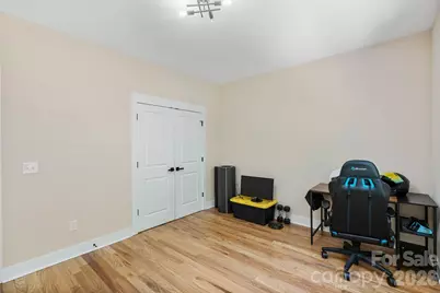 8925 Harrisburg Road, Charlotte, NC 28215 - Photo 30