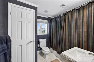 3209 Fairfax Dr, Charlotte, NC 28209 - Photo 40