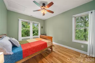 221 Courtland Pl, Asheville, NC 28801 - Photo 22