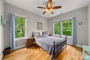 221 Courtland Pl, Asheville, NC 28801 - Photo 20
