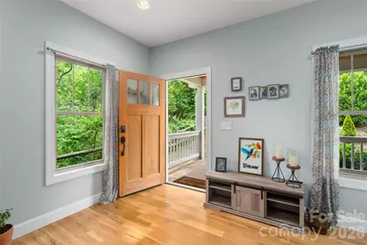 221 Courtland Place, Asheville, NC 28801 - Photo 4