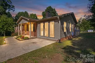 1903 Robyn Ave, Shelby, NC 28152 - Photo 2