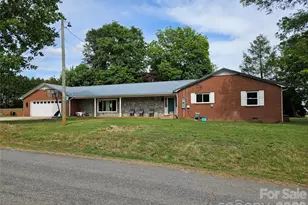 5136 Sherrill Dr, Granite Falls, NC 28630 - Photo 2