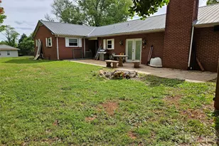 5136 Sherrill Dr, Granite Falls, NC 28630 - Photo 8