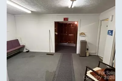 1132 West Avenue NW, Lenoir, NC 28645 - Photo 8