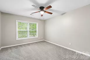 10149 Barrands Ln, Charlotte, NC 28278 - Photo 32
