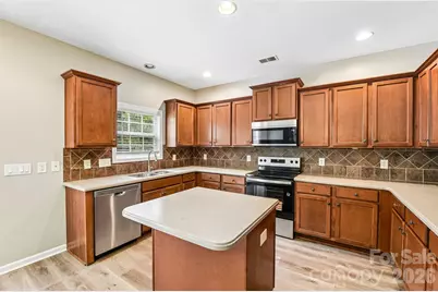 10149 Barrands Lane, Charlotte, NC 28278 - Photo 16