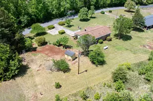 1852 Skyland Dr, Morganton, NC 28655 - Photo 30