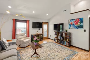 190 Joyner Ave, Asheville, NC 28806 - Photo 2