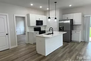 138 Lowe Rd, Chesnee, SC 29323 - Photo 6