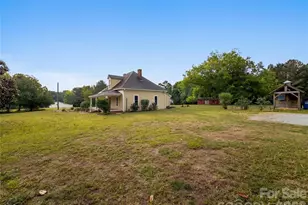 4745 Sherrills Ford Rd, Salisbury, NC 28147 - Photo 18