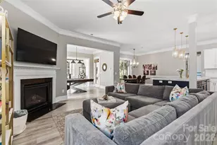 6526 St John Ln, Charlotte, NC 28210 - Photo 8