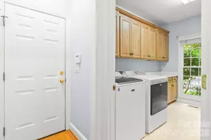 4415 Everclear Ct, Charlotte, NC 28216 - Photo 14
