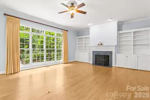 4415 Everclear Ct, Charlotte, NC 28216 - Photo 12