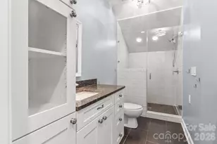 4415 Everclear Ct, Charlotte, NC 28216 - Photo 28