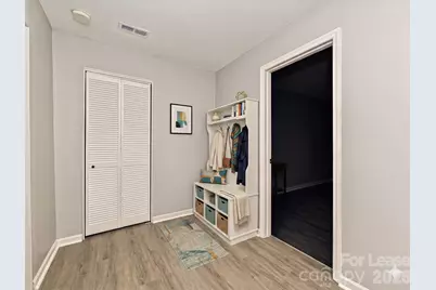 633 Pennwood Lane, Charlotte, NC 28215 - Photo 24