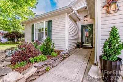 122 Creston Court, Mooresville, NC 28115 - Photo 4