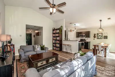 122 Creston Court, Mooresville, NC 28115 - Photo 10