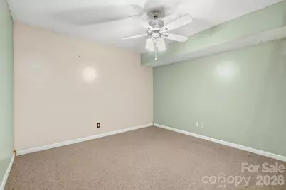 1227 Shirebourn None, Hickory, NC 28602 - Photo 40