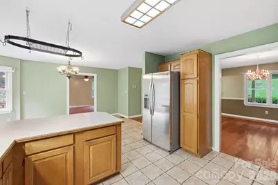 1227 Shirebourn None, Hickory, NC 28602 - Photo 20