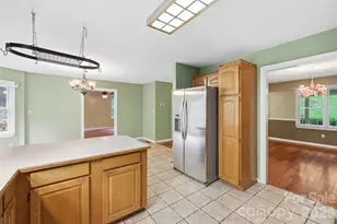 1227 Shirebourn None, Hickory, NC 28602 - Photo 20