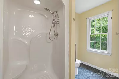 1227 Shirebourn None, Hickory, NC 28602 - Photo 34