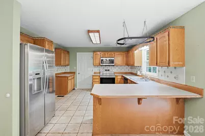 1227 Shirebourn None, Hickory, NC 28602 - Photo 18