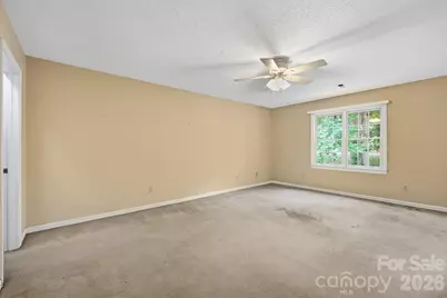 1227 Shirebourn None, Hickory, NC 28602 - Photo 28