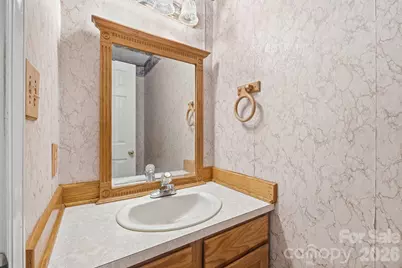 1227 Shirebourn None, Hickory, NC 28602 - Photo 26