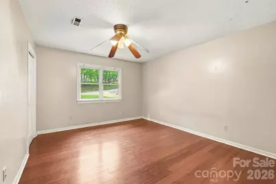 1227 Shirebourn None, Hickory, NC 28602 - Photo 36