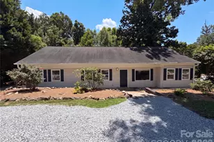 1322 Carolyn Dr, Charlotte, NC 28205 - Photo 1